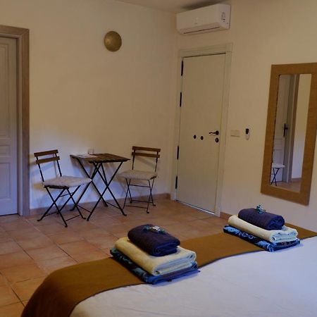 Vegan Guesthouse Finca Pereila Coín Εξωτερικό φωτογραφία